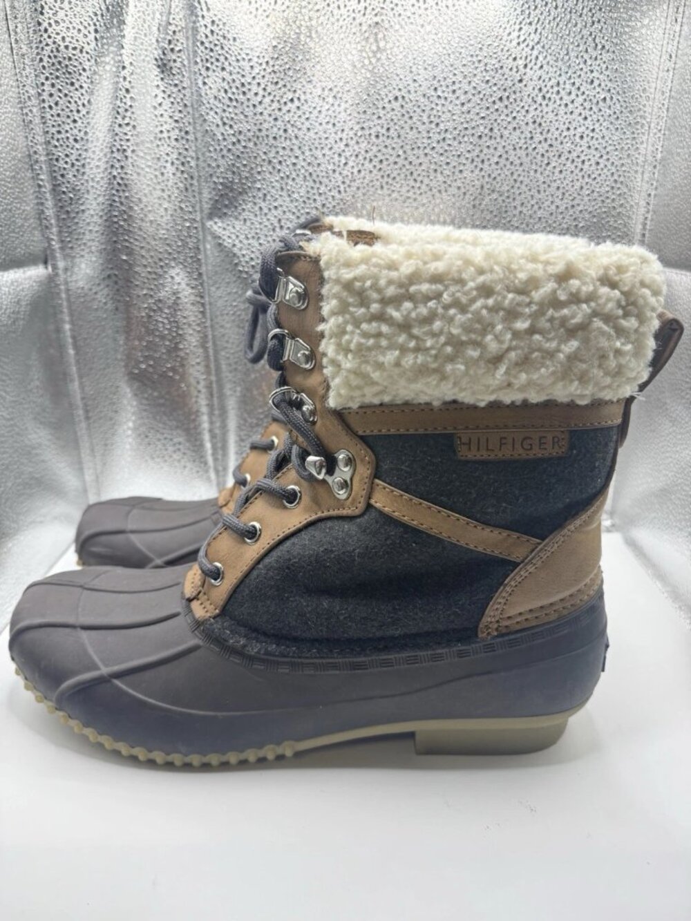Tommy Hilfiger Rian 2 Duck Boots Women’s Size 10 Faux Fur